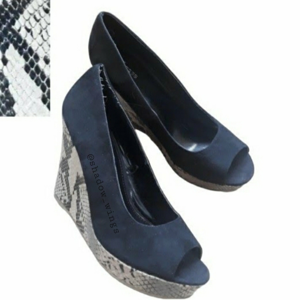 1990's Express Snake Skin Peep Toe Wedges - Sz 10 Black Shoes Snakeskin Heel